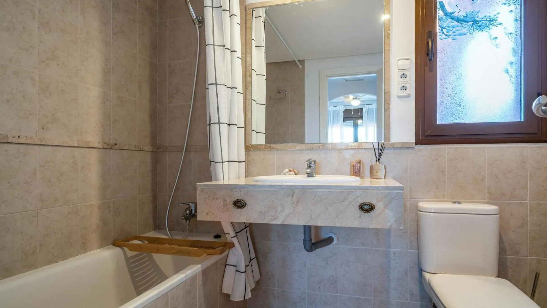 Beautiful Home In Estepona With Wifi Σπίτι διακοπών